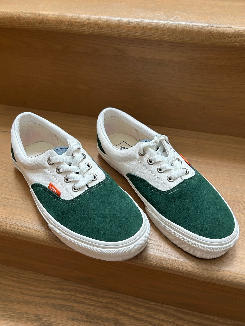Vans Era Varsity Canvas Green Suede Sneakers Women’s 7.5